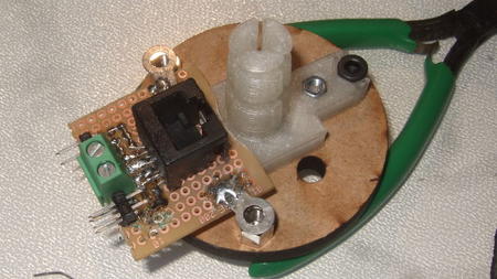 RJ45 board and Bowden clamp on hotend mount plate